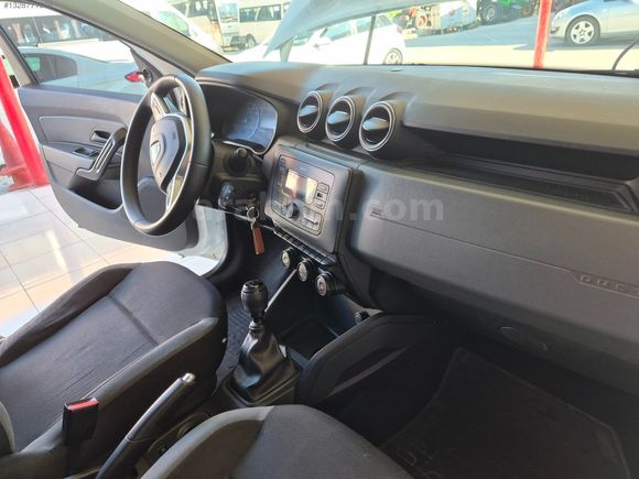 GÜLDALI'DAN 2018 MODEL, HATASIZ, 1.5 DCİ 4X2 150000 KM'DE DUSTER