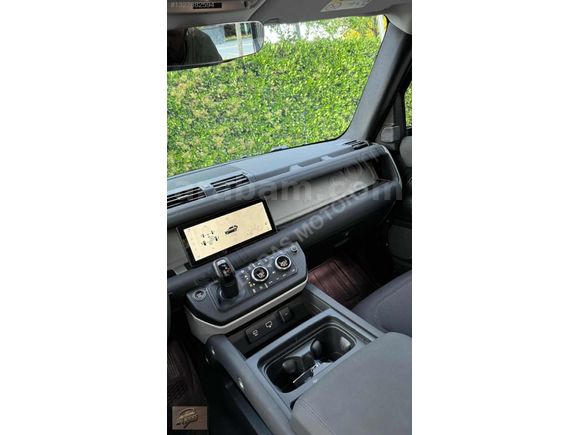 HATASIZ 2022 MODEL LAND ROVER DEFENDER BAYİİ ÇIKIŞLI