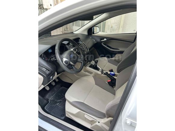 Sahibinden Ford Focus 1.6 Ti-VCT Style 2014 Model 