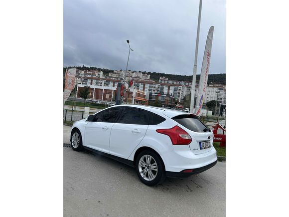 Sahibinden Ford Focus 1.6 Ti-VCT Style 2014 Model 