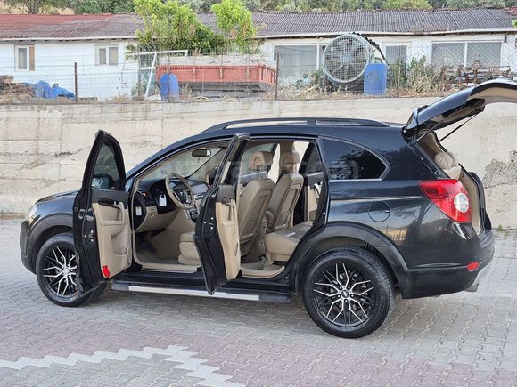CAPTİVA 7 KİŞİLİK SANRUFLU 225 BİN KM 2011 MODEL