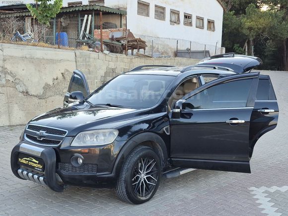 CAPTİVA 7 KİŞİLİK SANRUFLU 225 BİN KM 2011 MODEL