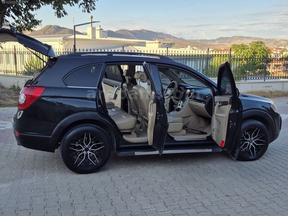 CAPTİVA 7 KİŞİLİK SANRUFLU 225 BİN KM 2011 MODEL