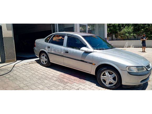 Sahibinden Opel Vectra 2.0 CD 1997 Model 