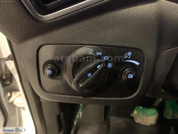 KEMAK 2.EL'DEN-(KONSİNYE)-FORD Kuga 1.5 EcoBoost AWD Selective