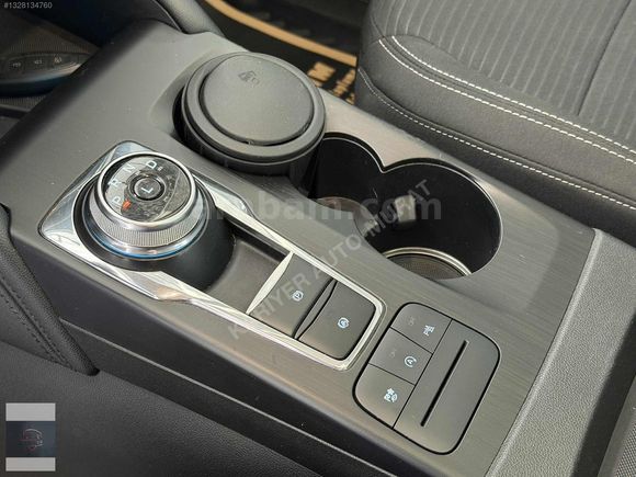 (GARANTİLİ*KUSURSUZ)2023 FORD KUGA 1.5 EcO BOOST TİTANİUM