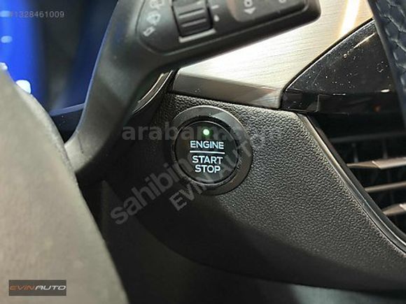 EVİN AUTO'DAN 2023 MODEL FORD KUGA TİTANİUM 32 BİN KM HATASIZ