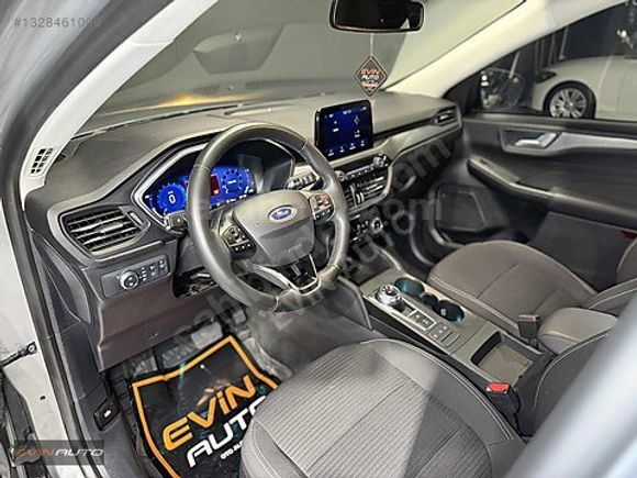 EVİN AUTO'DAN 2023 MODEL FORD KUGA TİTANİUM 32 BİN KM HATASIZ