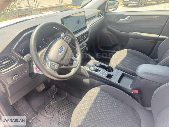 YETKİLİ BAYİ'DEN FORD KUGA TITANIUM -HATASIZ-