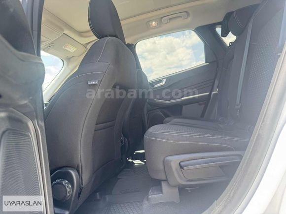 YETKİLİ BAYİ'DEN FORD KUGA TITANIUM -HATASIZ-