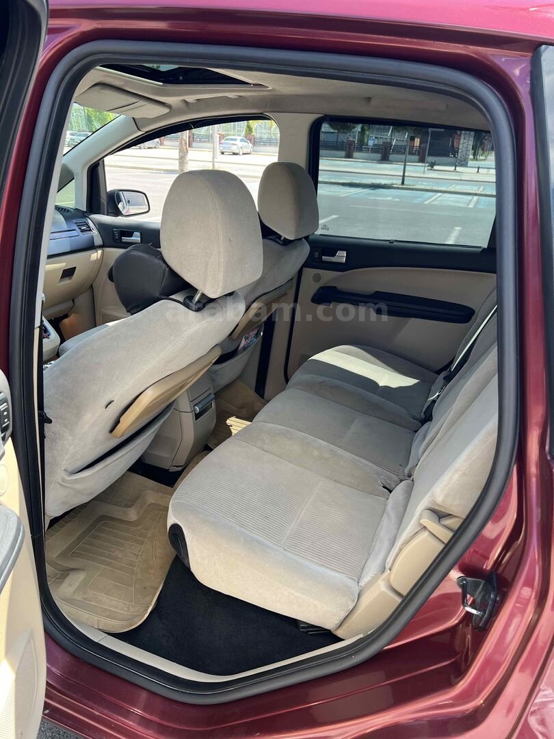 Sahibinden Ford C-Max 1.6 TDCi Ghia 2004 Model Kocaeli 223.000 km Bordo 7