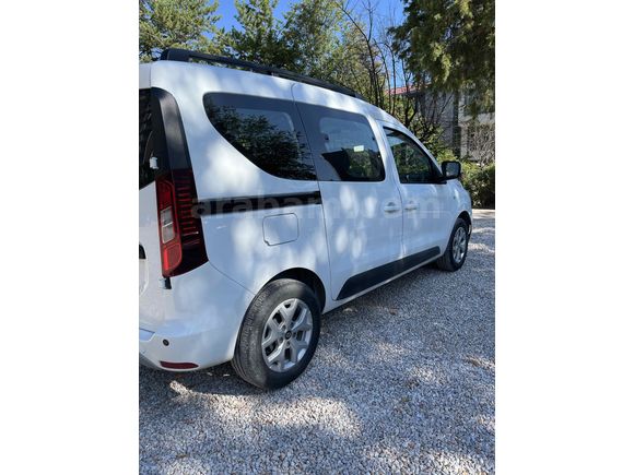 Sahibinden Renault Express Combi 1.5 BlueDCI Touch 2023 Model 