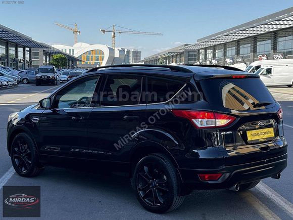 2014 ÇIKIŞLI CAM TAVANLI HATASIZ FORD KUGA SELECTİVE 148.000 KM