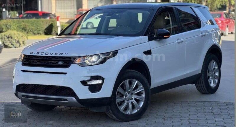 Galeriden Land Rover Discovery Sport 2.0 TD4 HSE 2016 Model Balıkesir 170.000 km Beyaz