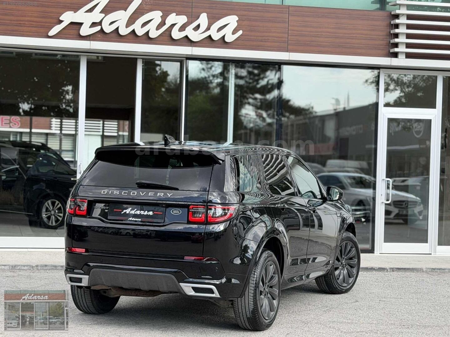 Galeriden Land Rover Discovery Sport 2.0 TD4 R-Dynamic SE 2019 Model Konya 107.000 km Siyah 6