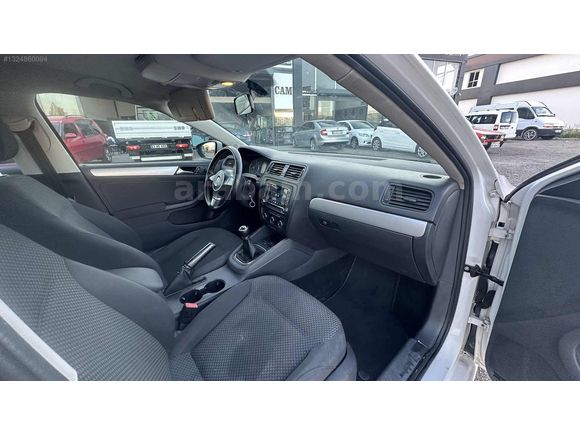 AS METE AUTO'DAN 2012 JETTA 1.4 TSI TRENDLINE