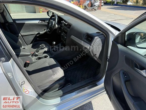 VW JETTA 1.4 TSİ TRENDLİNE 122 HP MANUEL 220 BİN KM