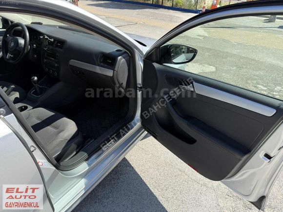 VW JETTA 1.4 TSİ TRENDLİNE 122 HP MANUEL 220 BİN KM