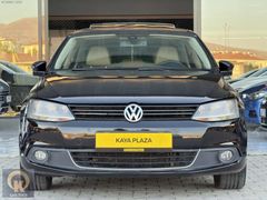 KAYA'da 2012 VW JETTA 1.4TSI COMFORT KAZASIZ SİYAH İÇ BEJ SUNROF