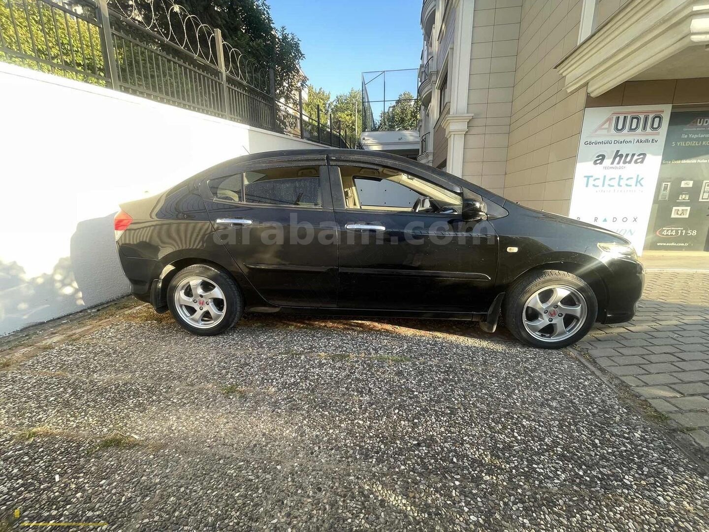 Galeriden Honda City 1.4 LS 2009 Model Bursa 170.500 km Siyah 7