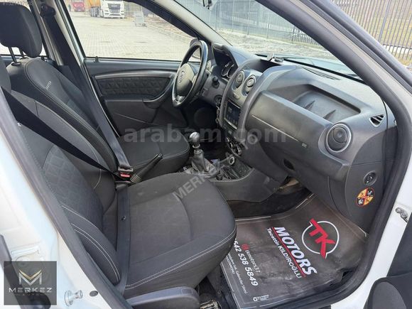 MERKEZ AUTO'DAN 4x4 DUSTER
