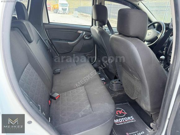 MERKEZ AUTO'DAN 4x4 DUSTER
