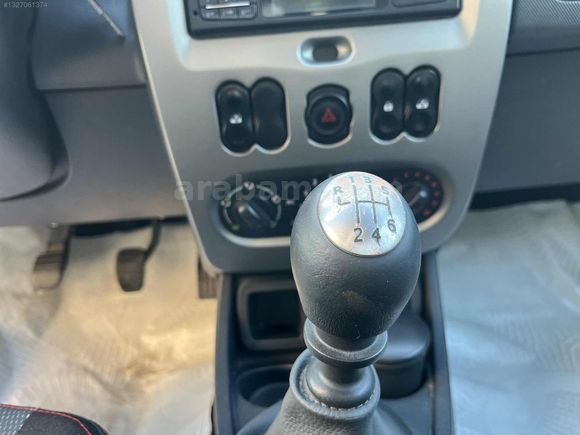 6 İLERİ 110 HP HASAR KAYITSIZ DUSTER LAURETTE