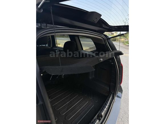 DACİA DUSTER 1.5 DİZEL LAUREATE PAKET EN DOLUSU