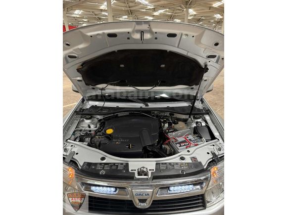EXTRA DONANIMLI DEĞİŞENSİZ LAUREATE DUSTER 1.5 DCİ
