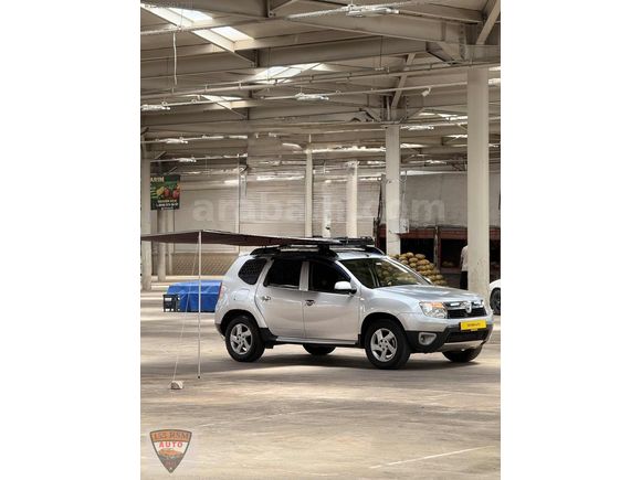 EXTRA DONANIMLI DEĞİŞENSİZ LAUREATE DUSTER 1.5 DCİ