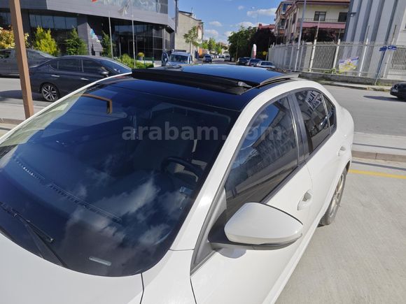 Sahibinden 2017 Octavia 1.6 TDI Style CR cam tavan