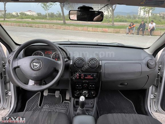 SAYIT OTOMOTİVDEN 2012 MODEL DUSTER 4X2LAUVREATE