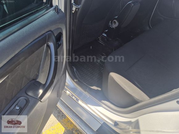 2013-DUSTER - ** 110 BG** 6 İLERİ VİTES- LAUREATE PAKET- ORJİNAL