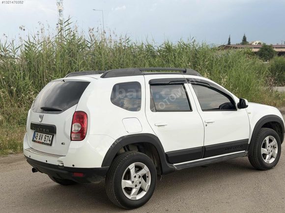 HATASIZ 4x2 DUSTER SINIF ÜSTÜ LAURATE EN TUTULANI