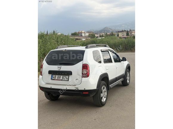 HATASIZ 4x2 DUSTER SINIF ÜSTÜ LAURATE EN TUTULANI
