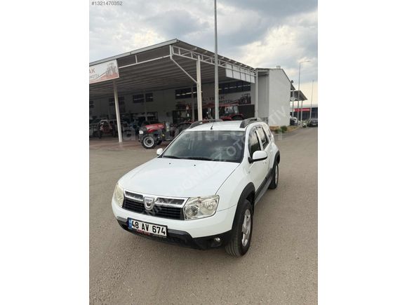 HATASIZ 4x2 DUSTER SINIF ÜSTÜ LAURATE EN TUTULANI