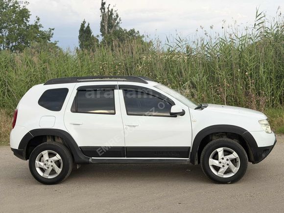 HATASIZ 4x2 DUSTER SINIF ÜSTÜ LAURATE EN TUTULANI