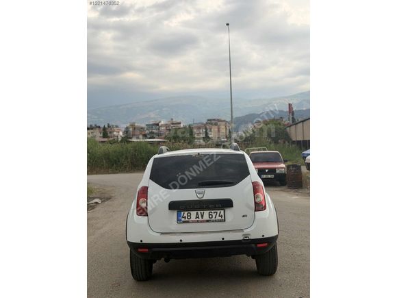 HATASIZ 4x2 DUSTER SINIF ÜSTÜ LAURATE EN TUTULANI