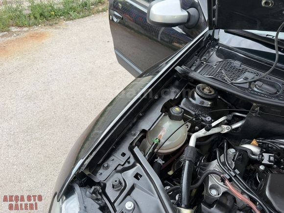 AKÇA OTOMOTİVDEN 2015 MODEL 4X2 1.5DCİ DUSTER LAUREATE