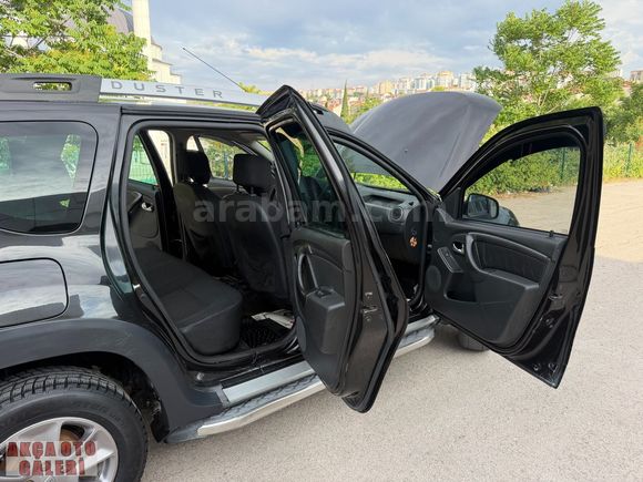 AKÇA OTOMOTİVDEN 2015 MODEL 4X2 1.5DCİ DUSTER LAUREATE