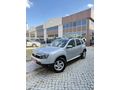 DUSTER 4X4 1.5 DCİ 110 LUK LAUREATE BAKIMLI VE TEMİZ