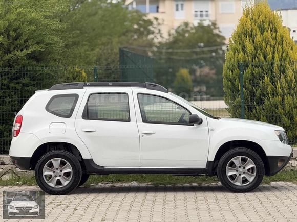 2017 DACİA DUSTER 1.5 DCİ LAUREATE YENİ DİREKSİYON 4*4 BAKIMLI