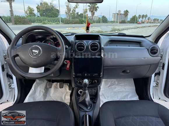 DACIA DUSTER LAUREATE 1.5 DİZEL 110'LUK ÇOK TEMİZ FUL DONANIM