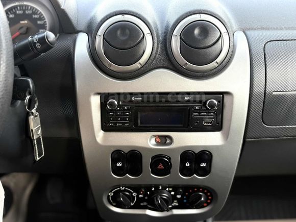 2013 DACIA DUSTER 1.5 DCI LAUREATE 4X2 - 90 HP -142.000 KM,DE