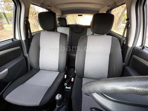 2013 DACIA DUSTER 1.5 DCI LAUREATE 4X2 - 90 HP -142.000 KM,DE