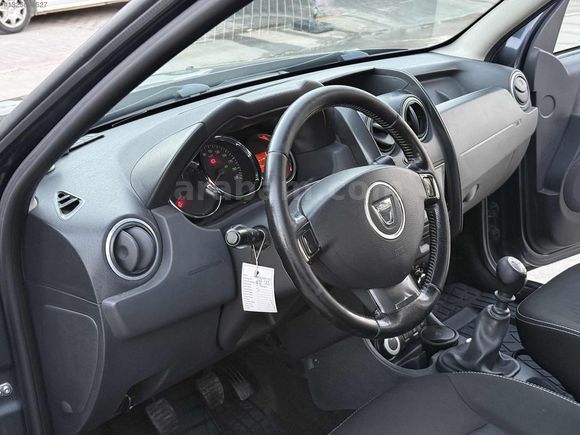 2014 Duster 1.5 Dci 4*4 Laureate Look 213 Bin Km Çeki Demirli