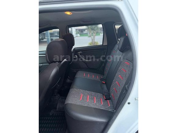 ALTINYÜZÜK MOTORS DACİA DUSTER 4x4 LAUREATE LOOK