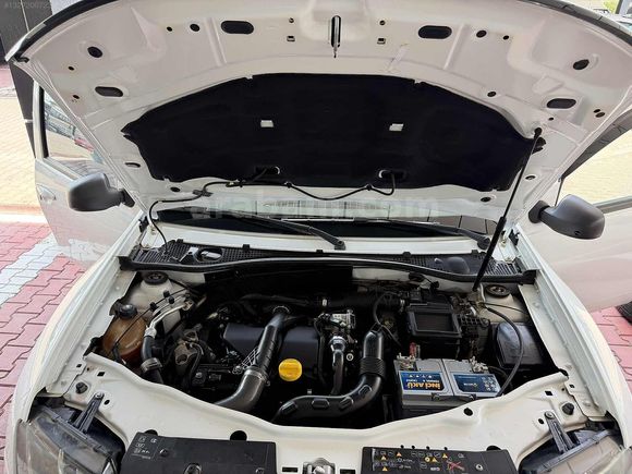 ALTINYÜZÜK MOTORS DACİA DUSTER 4x4 LAUREATE LOOK