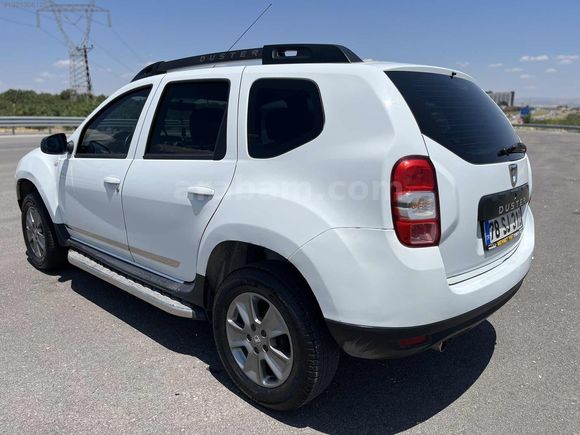 2017 Duster 1.5 DCI 4x2 Laureate