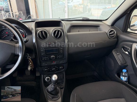 4X4 Dört Çeker! 1.5 DİZEL! boya değişen tramer YOK! Dacia DUSTER